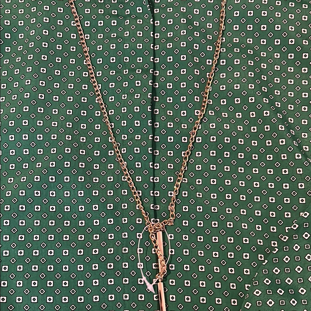 Green Michael Kors dress with Necklace - Picture 3 of 9
